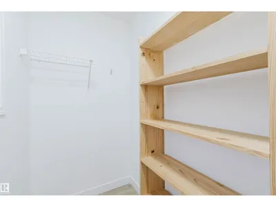 #85 10909 106 ST NW photo 31
