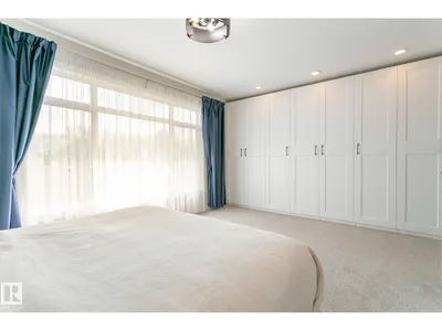 9111 65 AV NW photo 16
