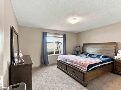 1416 26 AV NW photo 16