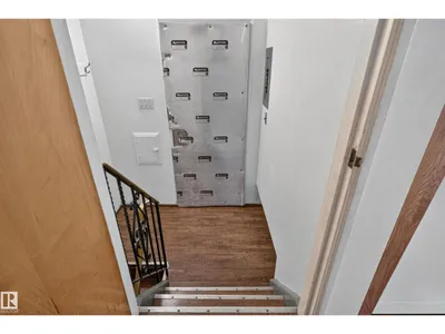 5504 105 AV NW photo 27