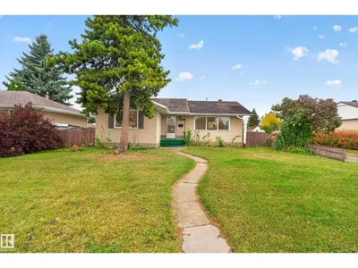 5504 105 AV NW photo 11