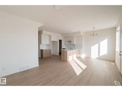 7694 174A AV NW photo 19