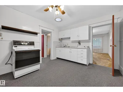12736 116 ST NW photo 29