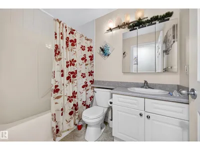 7718 166A AV NW photo 30