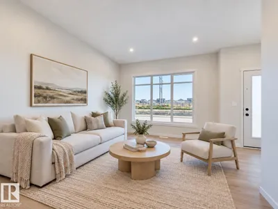 19552 30 AV NW photo 8