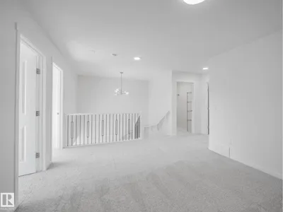 2515 211 ST NW photo 29