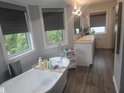 3659 30 ST NW photo 11