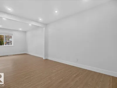 13246 59 ST NW photo 15