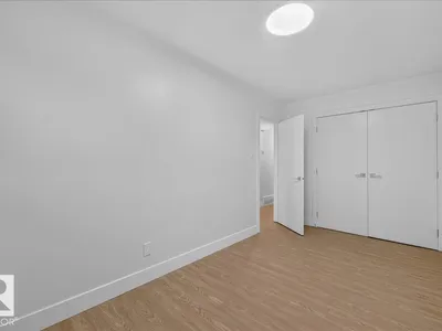 13246 59 ST NW photo 28