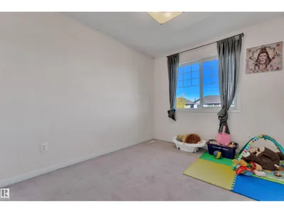 1517 27 AV NW photo 19