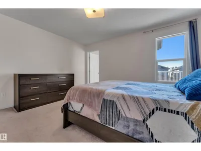 1517 27 AV NW photo 25