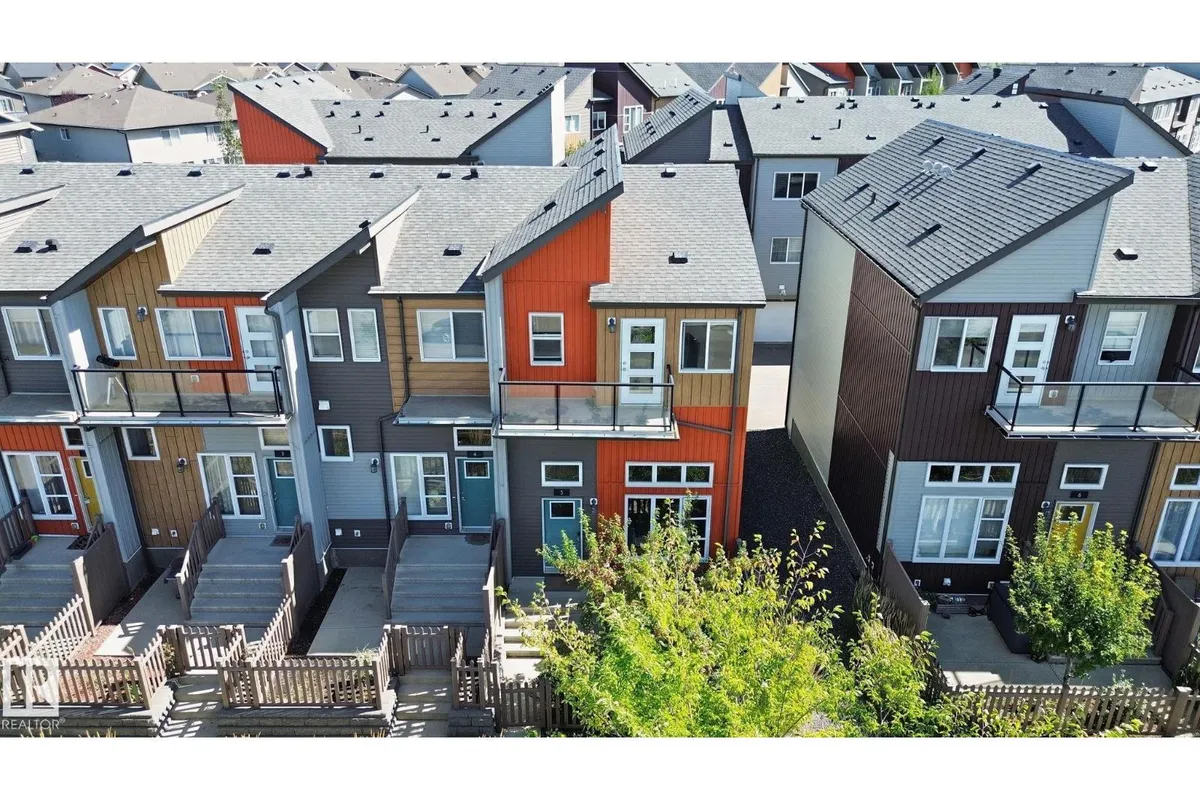#5 4470 PROWSE RD SW exterior