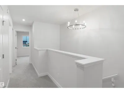 508 176 AV NE photo 18