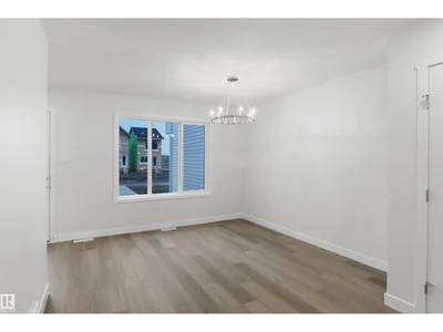 508 176 AV NE photo 11