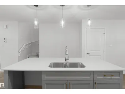 508 176 AV NE photo 13