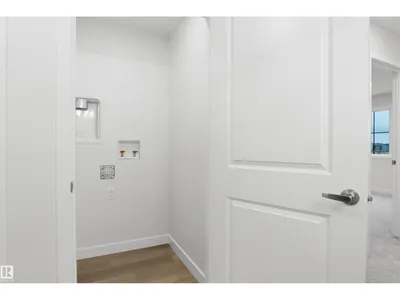 508 176 AV NE photo 28