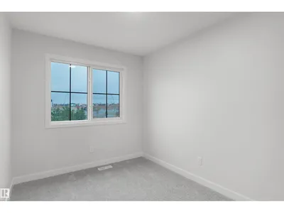 508 176 AV NE photo 26