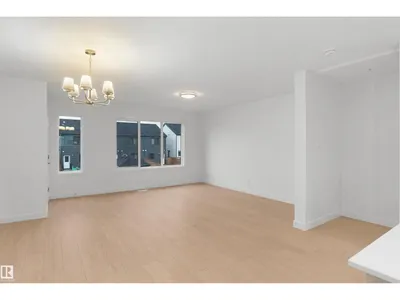 633 176 AV NE photo 16