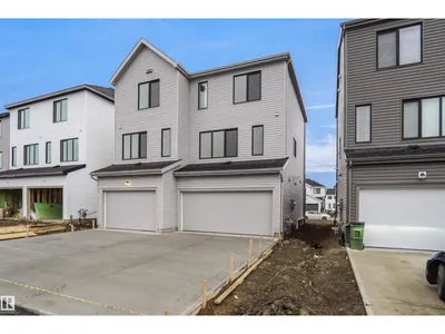 633 176 AV NE photo 29