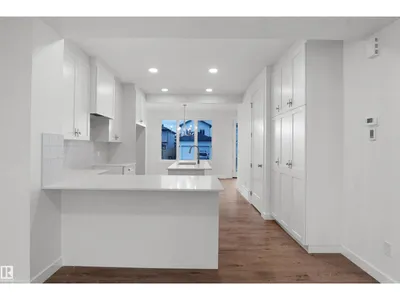 98 Juniper WD photo 8