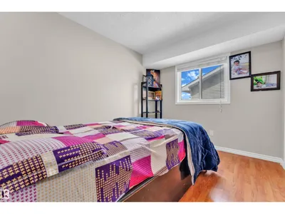 2416 35 ST NW photo 19