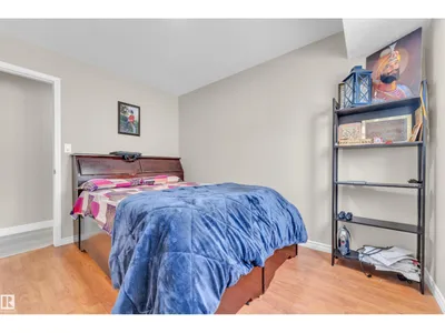2416 35 ST NW photo 20
