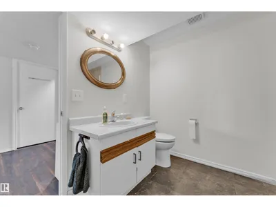 2416 35 ST NW photo 28