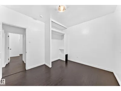 11014 95 ST NW photo 36