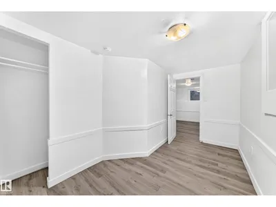 11014 95 ST NW photo 34