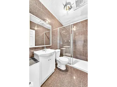 11014 95 ST NW photo 19