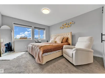 6364 174 AV NW photo 32