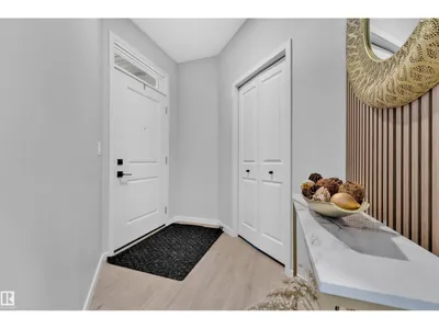 6364 174 AV NW photo 6