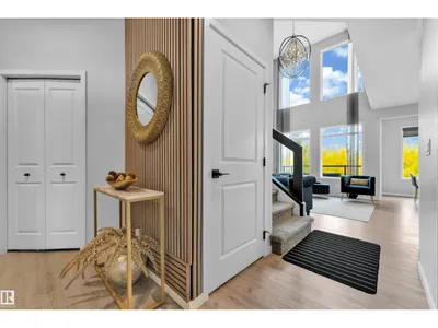 6364 174 AV NW photo 7