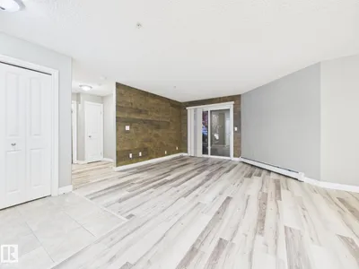 #102 16221 95 ST NW photo 9