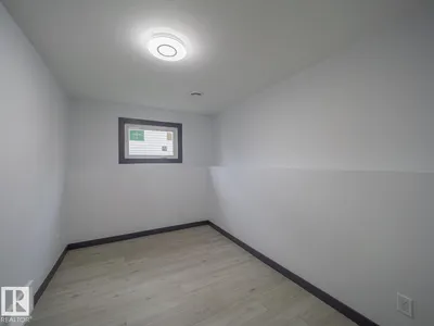 7328 183b ST NW photo 18