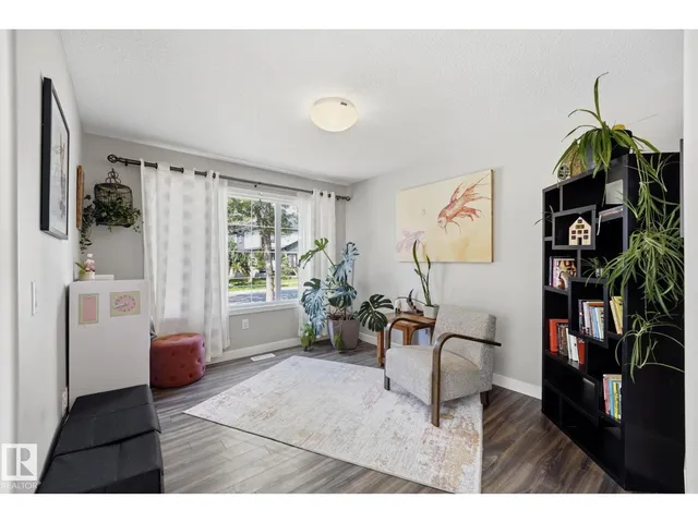 10245 152 ST NW, Edmonton