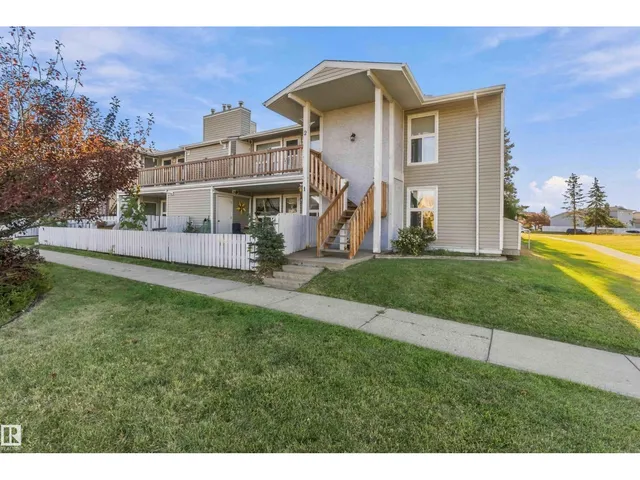 #2 2703 79 ST NW NW, Edmonton