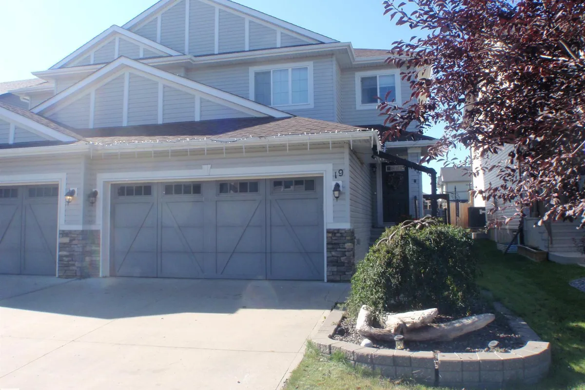 19 Halladay BV exterior
