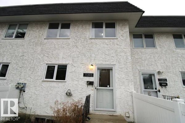 11393 22 AV NW photo 2