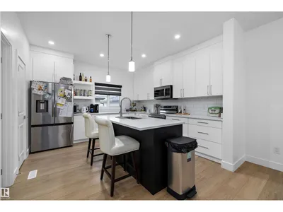 74 PENN PL photo 11