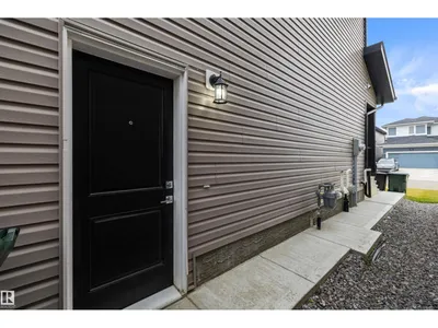 74 PENN PL photo 27