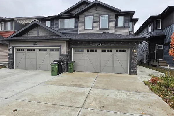 16228 19 Ave SW photo 2