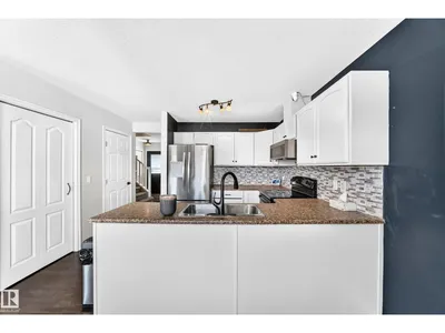 447 SONGHURST PL photo 12