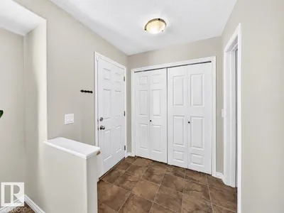 447 SONGHURST PL photo 9