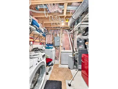 447 SONGHURST PL photo 43