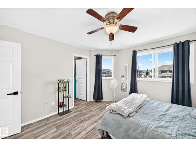 447 SONGHURST PL photo 24
