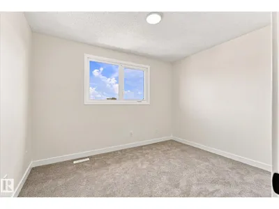18307 66 AV NW photo 19