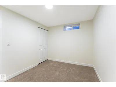 18307 66 AV NW photo 35