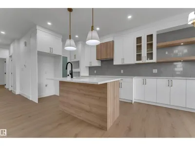178 Munn Way photo 12
