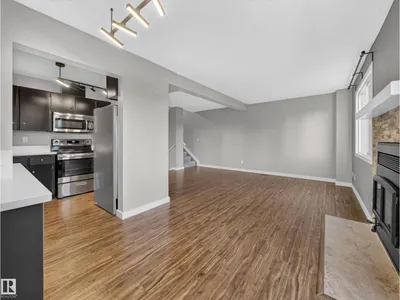 1514A 69 ST NW photo 13